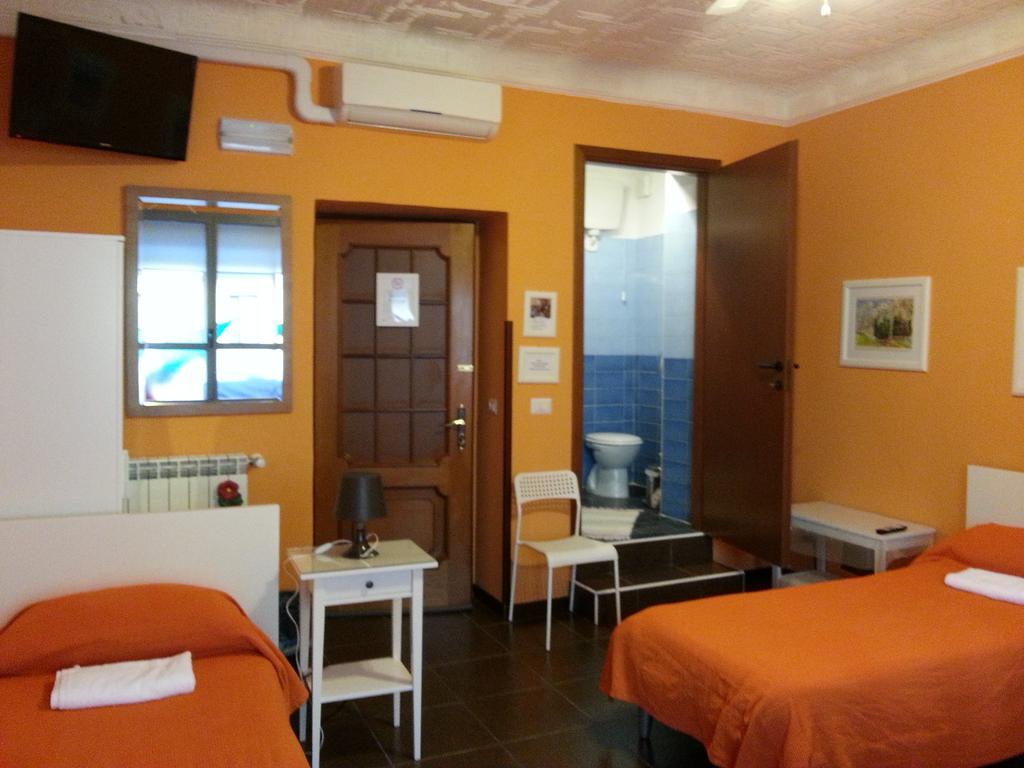 Affittacamere Andronaco Milán Habitación foto